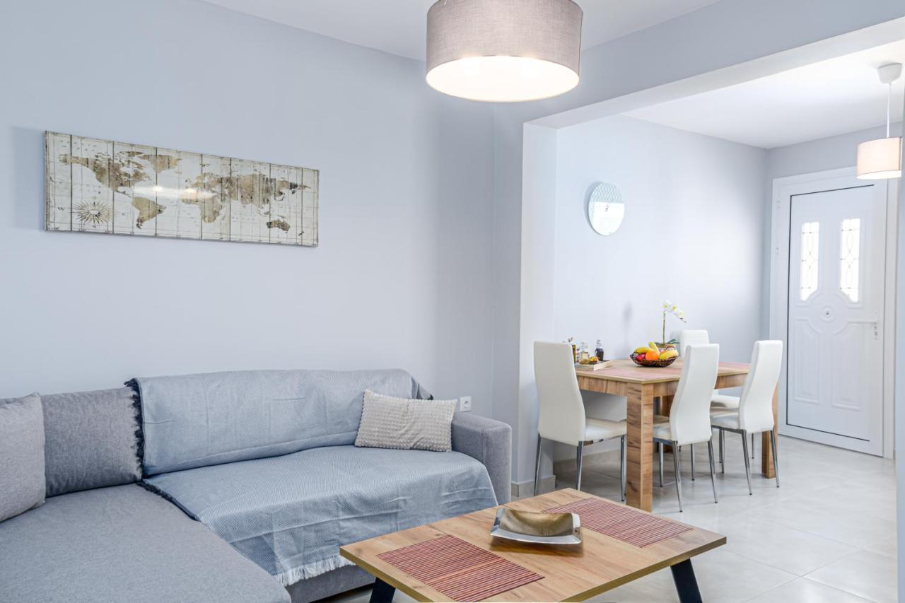 J&T Apartment - 150M From The Beach ไซคิย์นธอสทาวน์ ภายนอก รูปภาพ